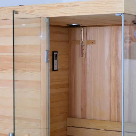 Kosmosuite * Brindisi